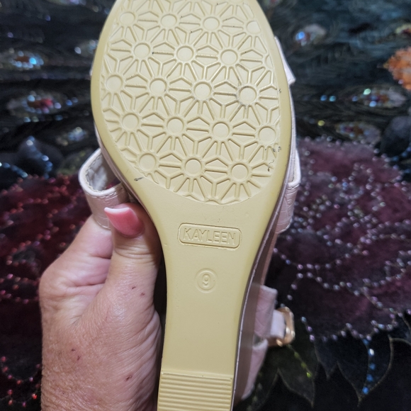 NWOT Kayleen Shoes - Picture 4 of 4